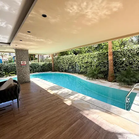 Sa Apartments! Luxury 2bd Duplex, 150m To The 阿拉尼亚