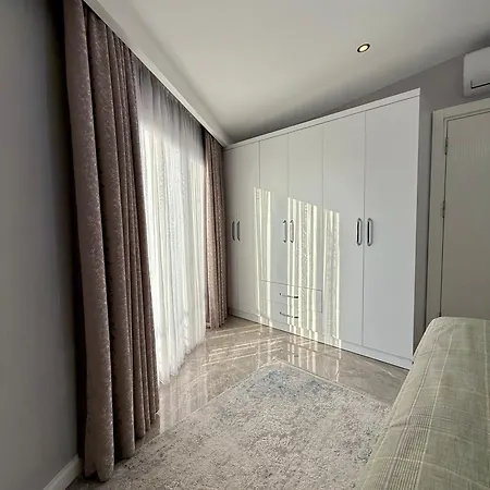 Sa Apartments! Luxury 2bd Duplex, 150m To The * 阿拉尼亚