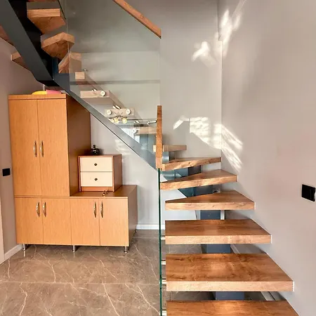 Sa Apartments! Luxury 2bd Duplex, 150m To The