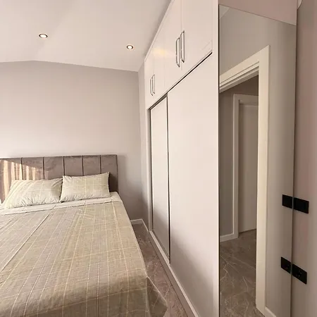 Sa Apartments! Luxury 2bd Duplex, 150m To The Apartment *